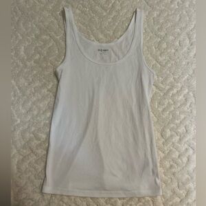 Old Navy White Tank Top - Size Medium